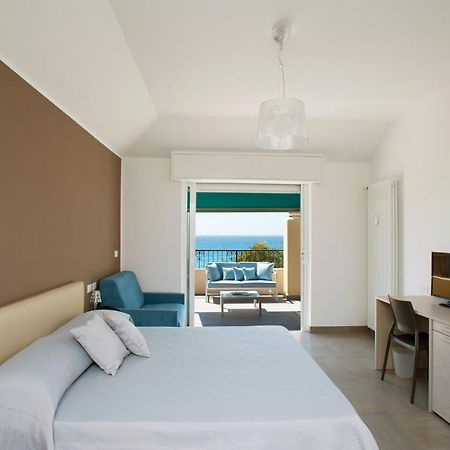B&B Ligure Rooms Pietra Ligure Extérieur photo