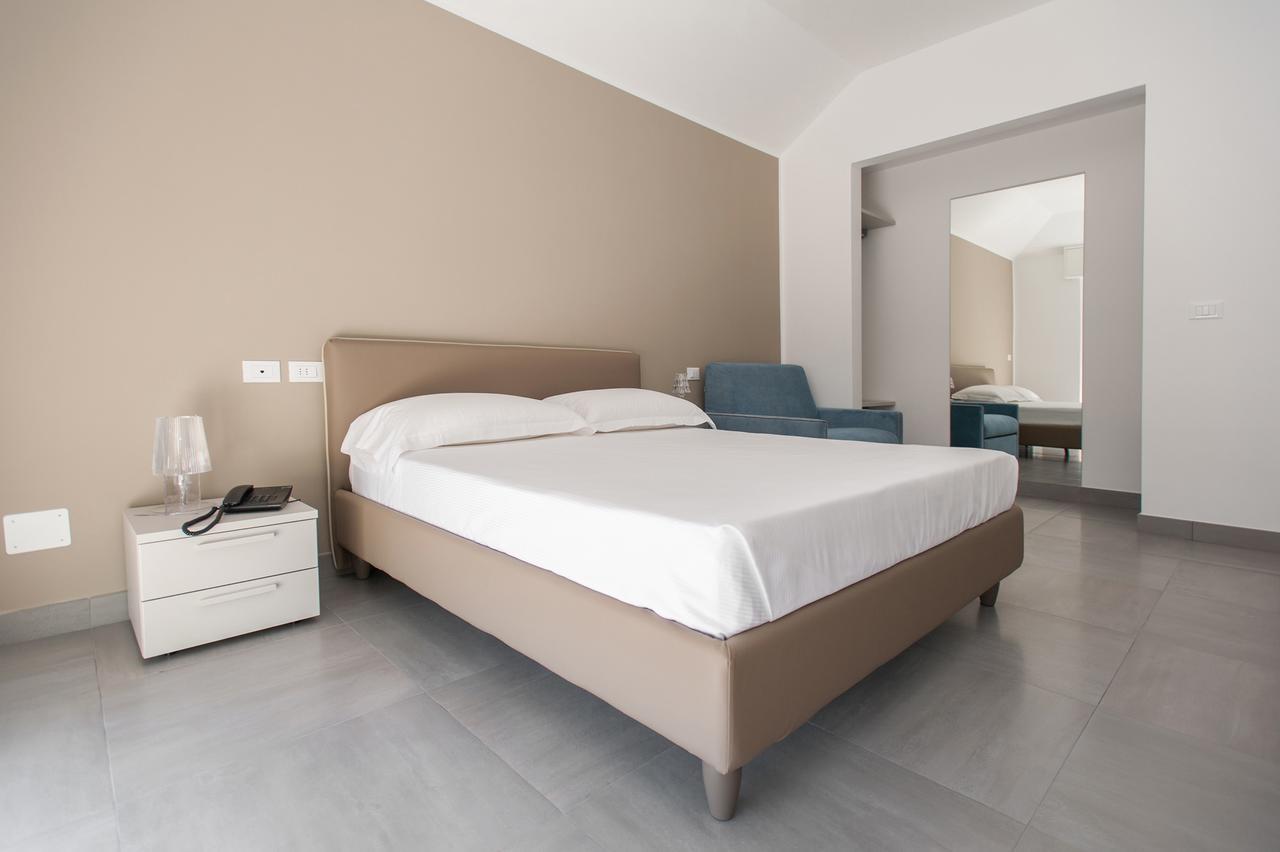B&B Ligure Rooms Pietra Ligure Extérieur photo