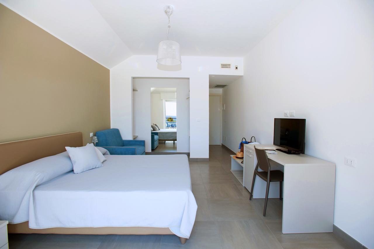 B&B Ligure Rooms Pietra Ligure Extérieur photo
